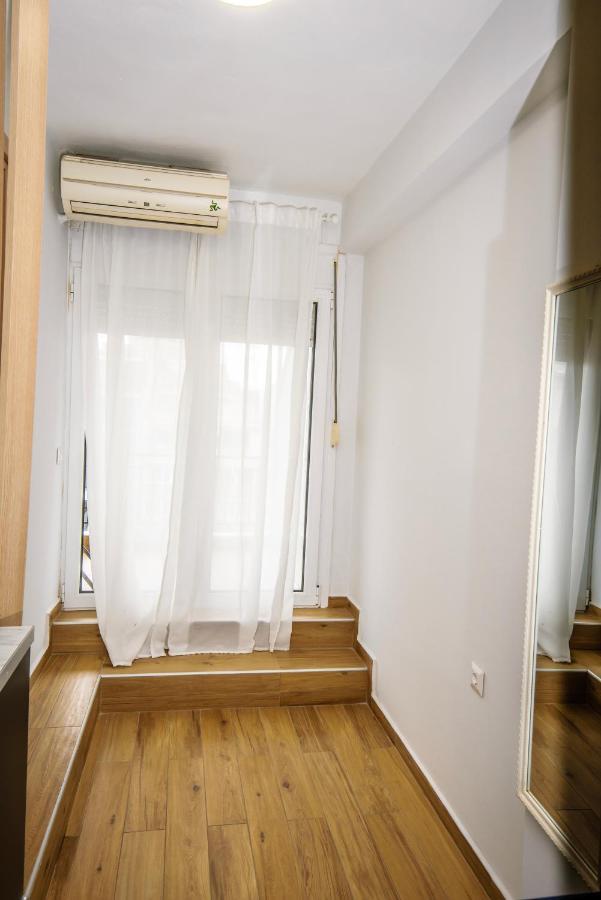 Apartment Dreamy Center 7 Thesbnbgr *